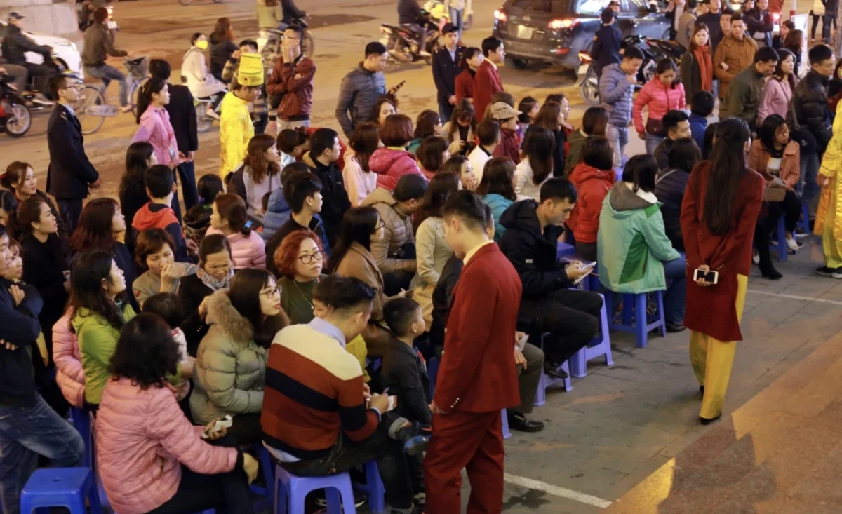 'Vàng 190 triệu thì đổ xô đi mua, giảm còn 150 triệu lại không ai mặn mà'