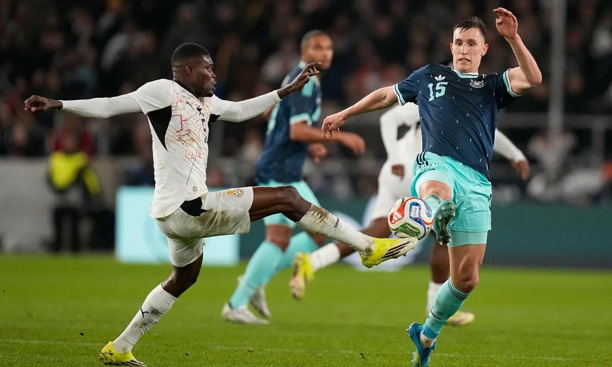 Cựu tiền vệ Arsenal vắng trận mở màn World Cup vì cáo buộc hiếp dâm