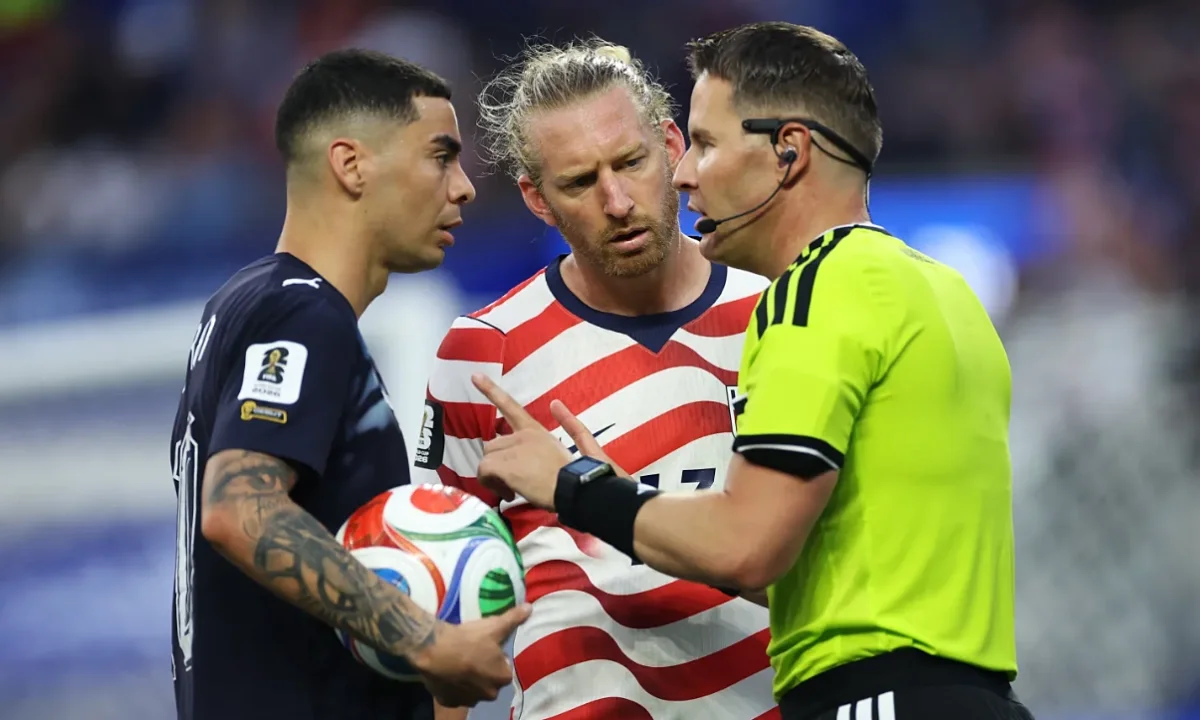 Luật mới giúp đội trưởng Mỹ tránh thẻ vàng tại World Cup 2026