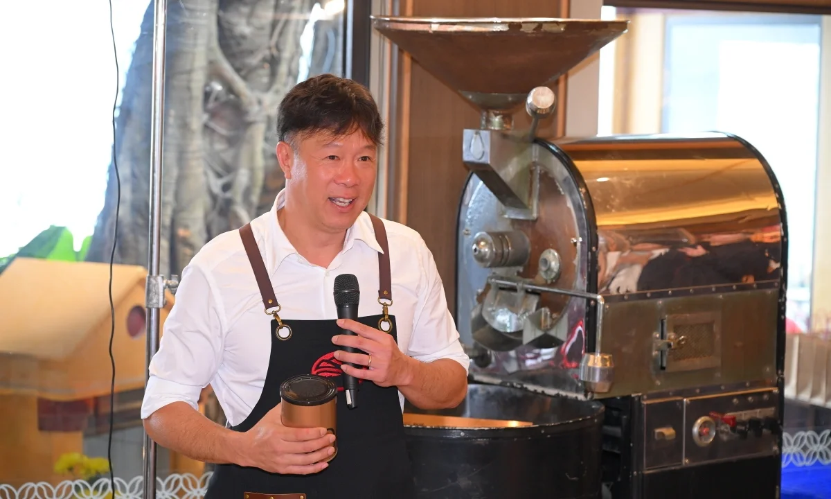 Người sáng lập chuỗi Highlands Coffee chia sẻ: 'Tôi luôn hướng tới việc cải thiện mọi thứ tốt hơn mỗi ngày'