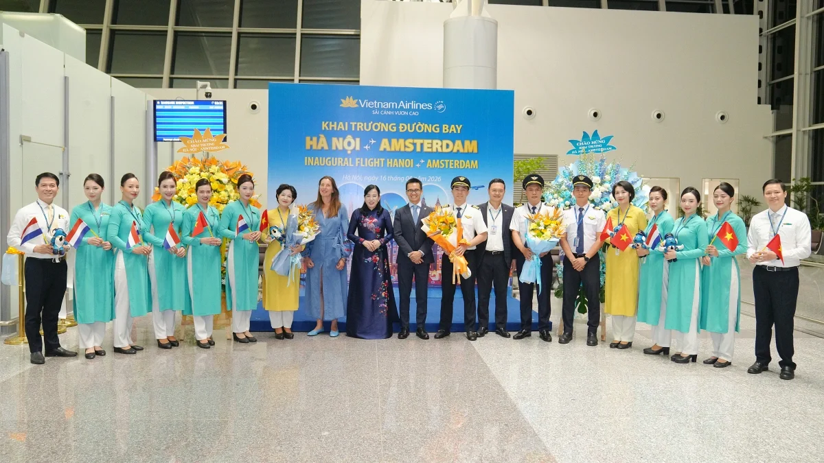 Vietnam Airlines chính thức khai thác đường bay thẳng đến Hà Lan