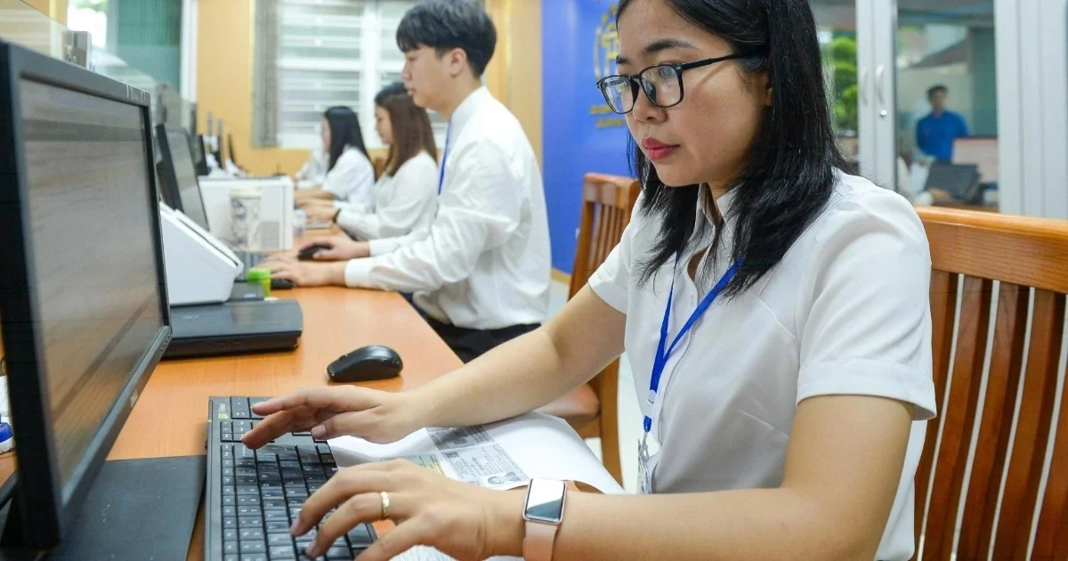 Bộ Nội vụ nêu đề xuất mới về việc phân bổ biên chế công chức cấp tỉnh, cấp xã