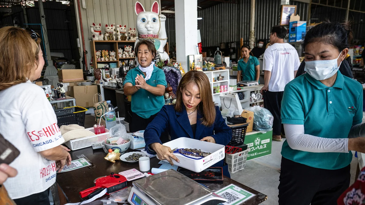 Làn sóng hàng bãi Nhật lan rộng tại châu Á