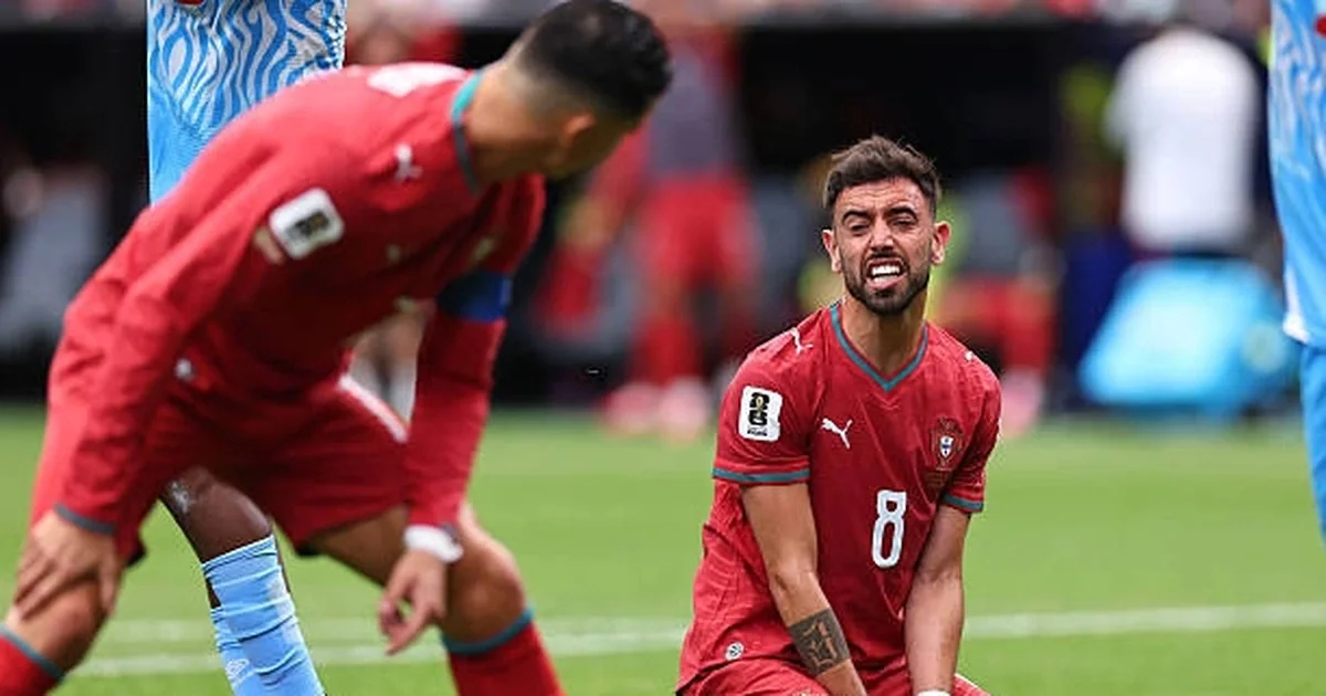 Bruno Fernandes tức giận với C.Ronaldo ngay trên sân đấu