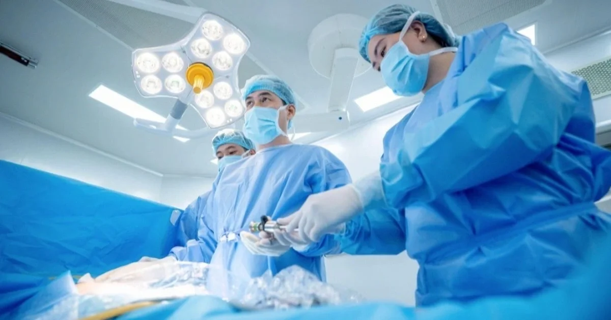 Cứu lá lách cho nữ du khách đa chấn thương sau tai nạn tại Hạ Long