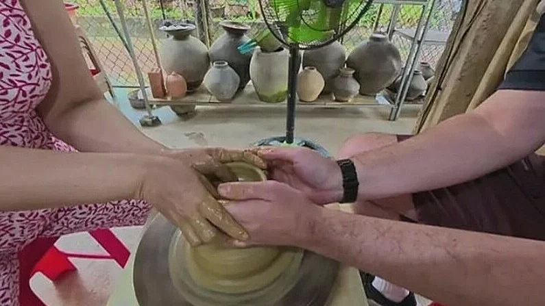 Gia đình du khách quốc tế say đắm Hội An, quyết định lưu trú suốt 11 ngày