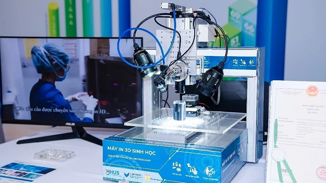 Nhà khoa học Việt Nam làm chủ công nghệ in 3D mạch máu nhân tạo
