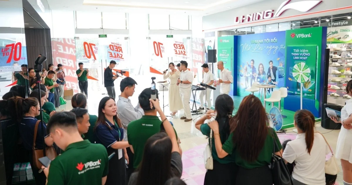 Sự kiện tài chính ấn tượng "VPBank tới rồi, mở 'lời' ngay thôi"