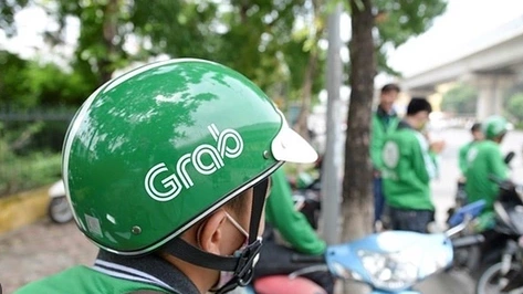 Nam sinh viên năm thứ nhất tự trang trải cuộc sống bằng thu nhập 8 triệu mỗi tháng từ nghề giao hàng