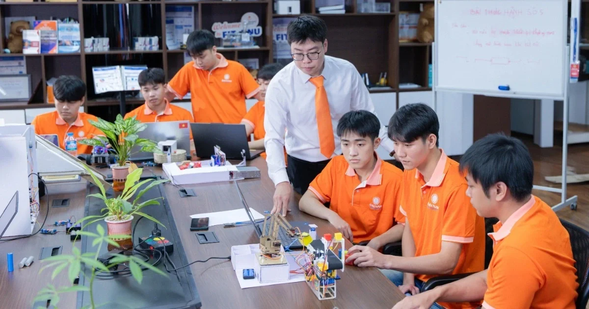 Chương trình học bổng của Đại học Đại Nam dành riêng cho con em lực lượng vũ trang