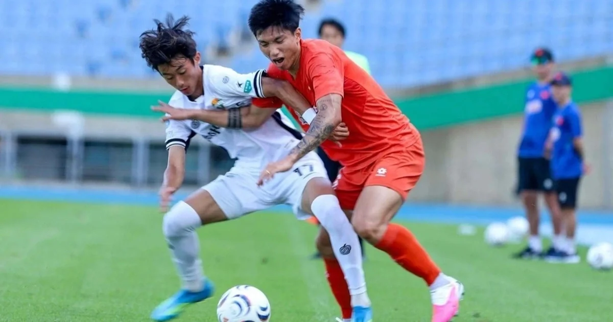 Xuân Son lập công, tuyển Việt Nam dẫn trước Myanmar 1-0 trong 45 phút đầu