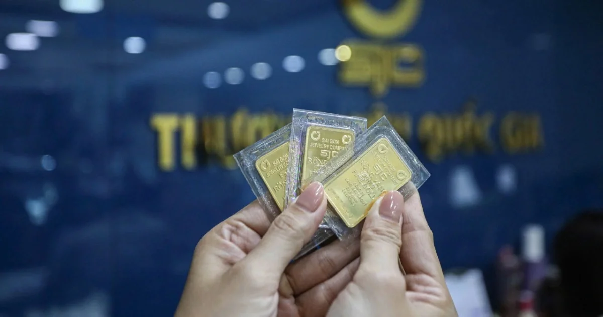Giá vàng SJC phục hồi, khoảng cách so với thị trường quốc tế hẹp lại còn 13 triệu đồng
